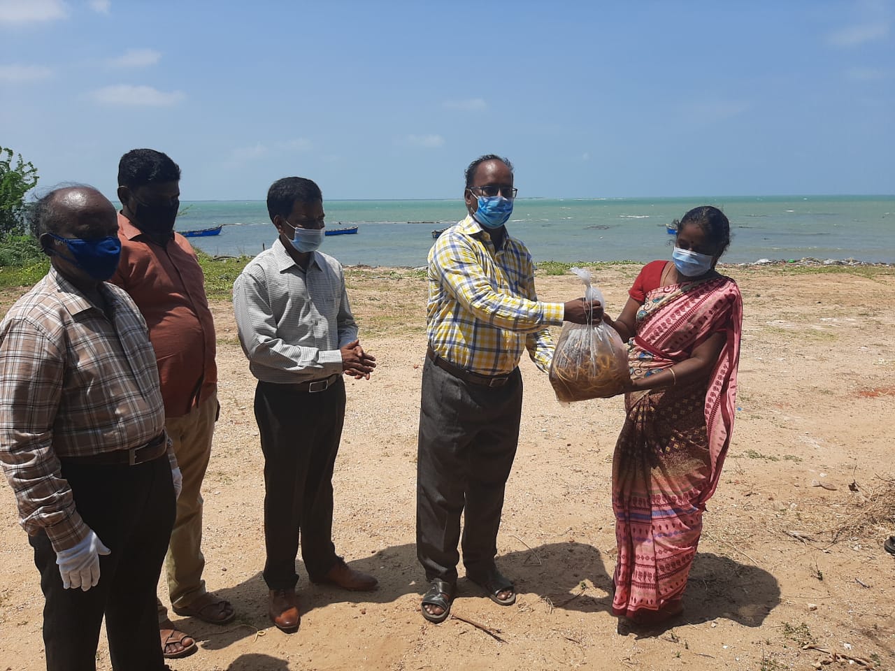 Elite tissue cultured plantlet distribution at MARS 