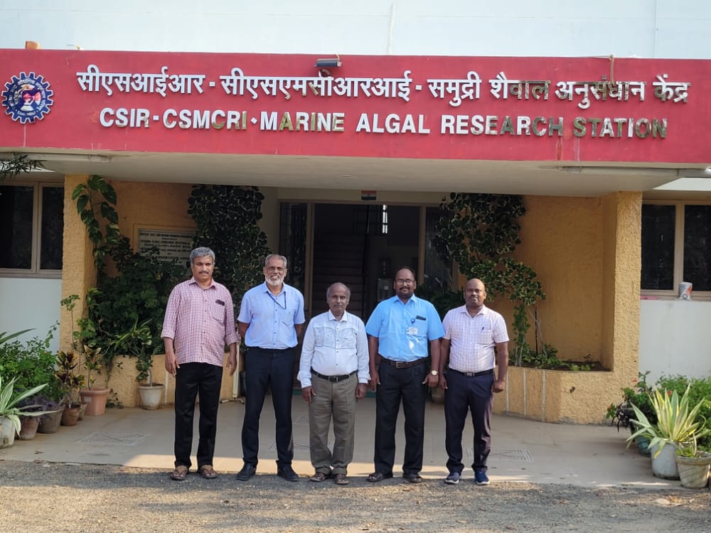 Dr. Pravin Putra, Assistant Director General, Indian Council of Agriculture Research, New Delhi has visited  CSIR-CSMCRI-Marine Algal Research Station, at Mandapam 